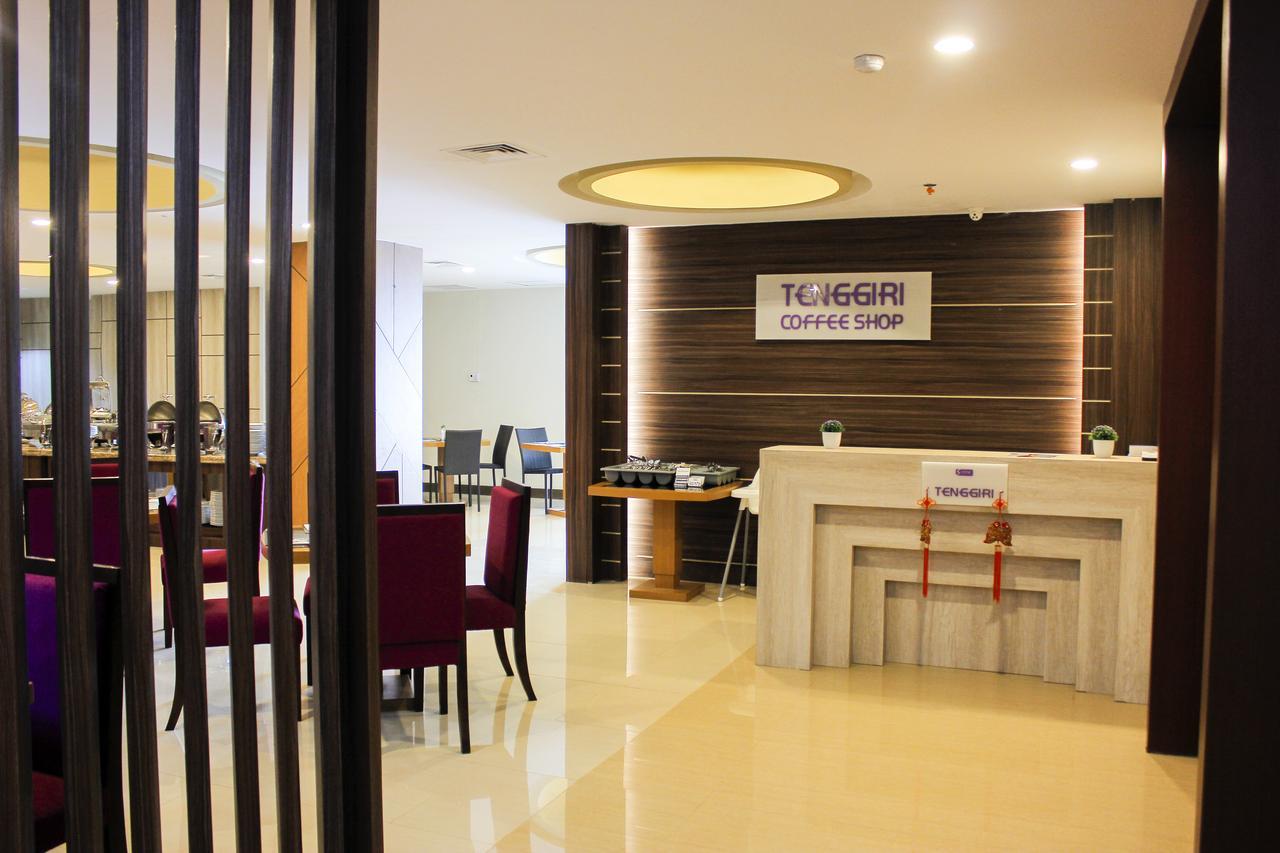 S-One Hotel Palembang Palimbão Exterior foto